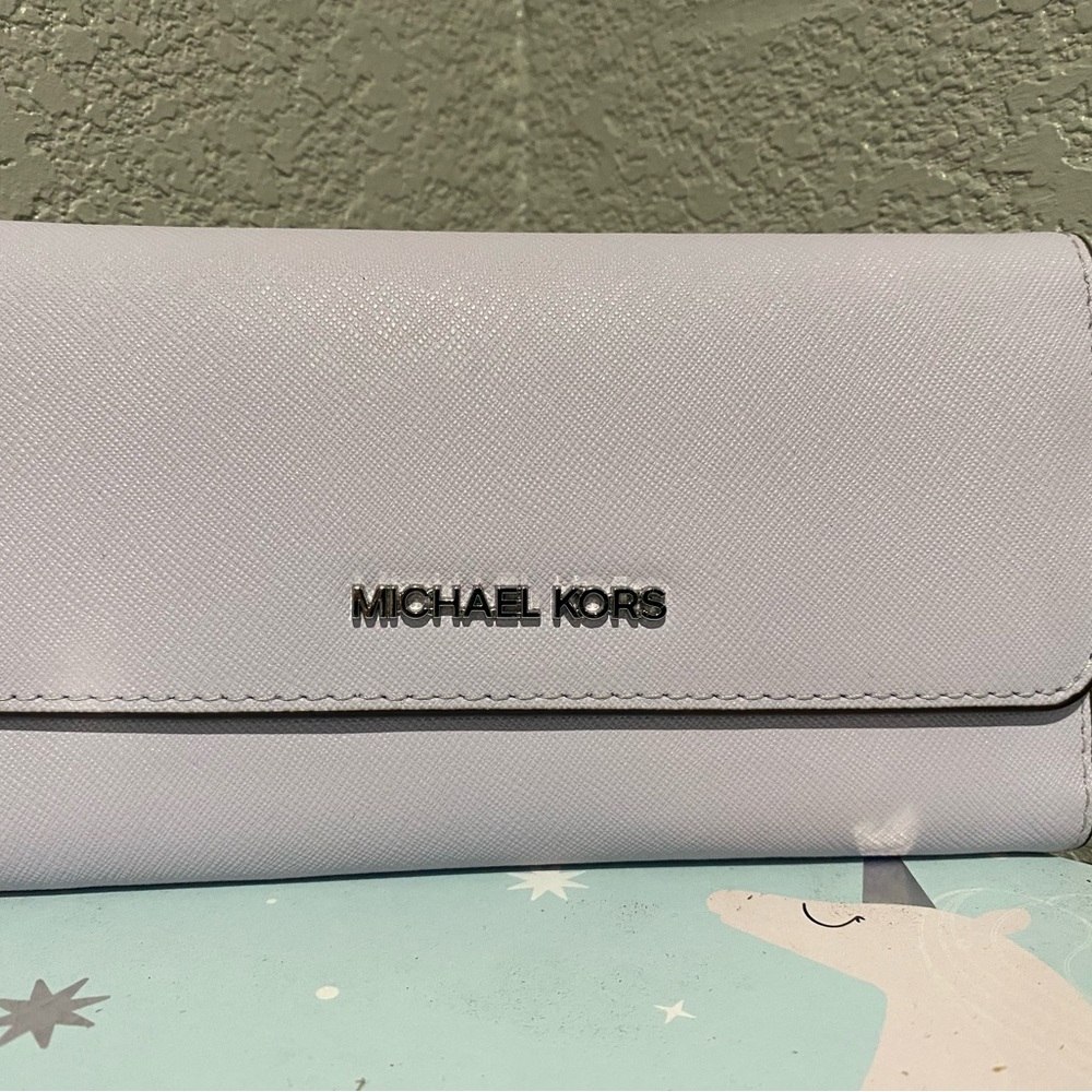 Michael Kors Women's Lilac Wallet